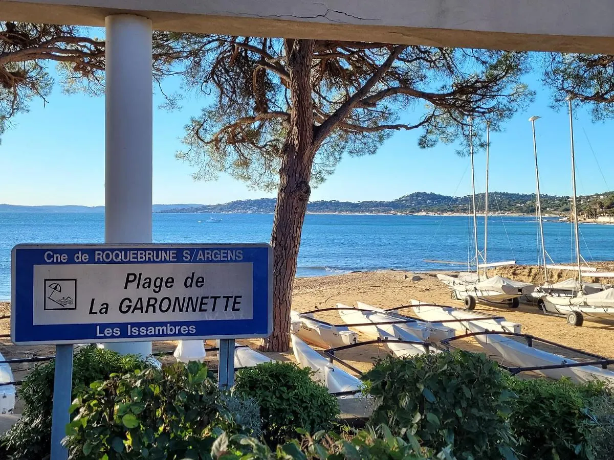 Villa Palm' Issambres 6-7 Personnes, Clim, Avec Piscine, Jardin Et Parking Prives La Garonnette-Plage 0*,  France